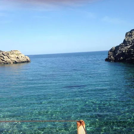 Hébergement de vacances House With 2 Bedrooms In Eubee With Wonderful Sea View And Furnished Garden Karystos (Evia)