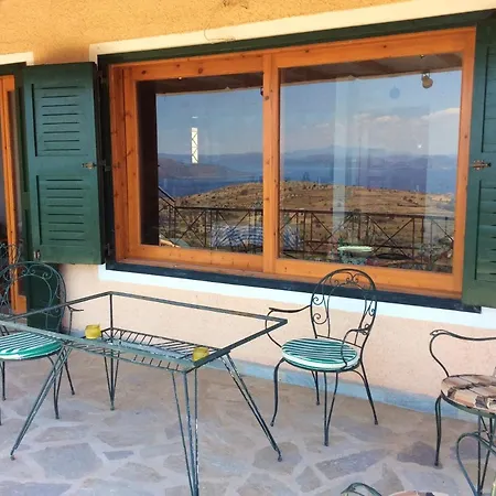 House With 2 Bedrooms In Eubee With Wonderful Sea View And Furnished Garden * Karystos (Evia)