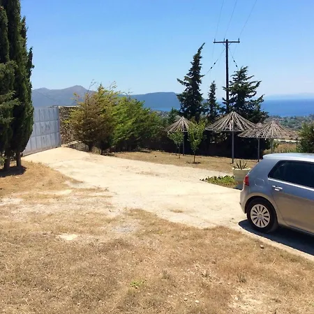 Hébergement de vacances House With 2 Bedrooms In Eubee With Wonderful Sea View And Furnished Garden Karystos (Evia)